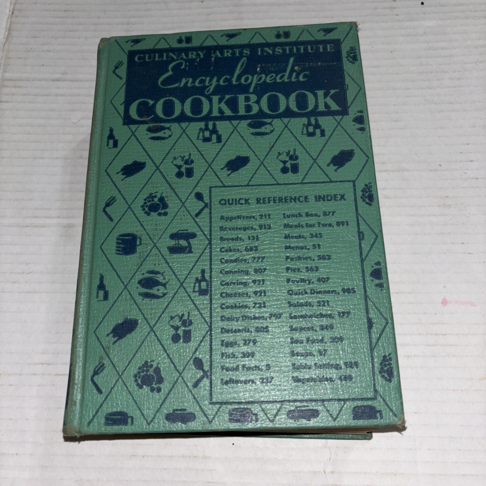 1948 CULINARY ARTS ENCYCLOPEDIC COOKBOOK-HC Ruth Berolzheimer Vtg Thumb Index