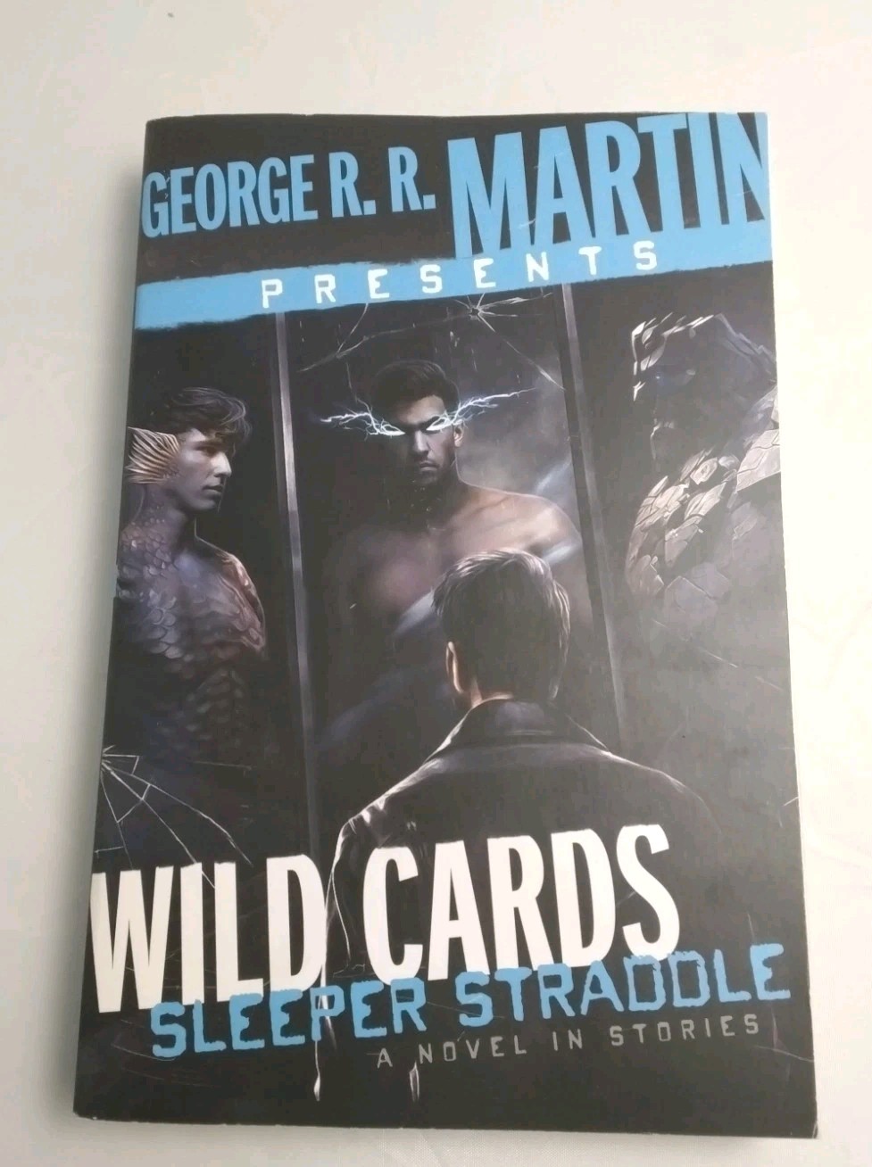 Wild Cards Sleeper Straddle Edited By George RR Martin Paperback New Unread 9.2