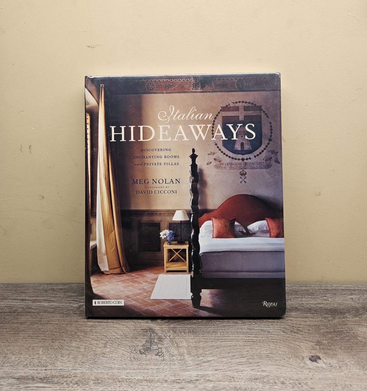 Italian Hideaways By Meg Nolan Brand New! Sealed! Read Description!