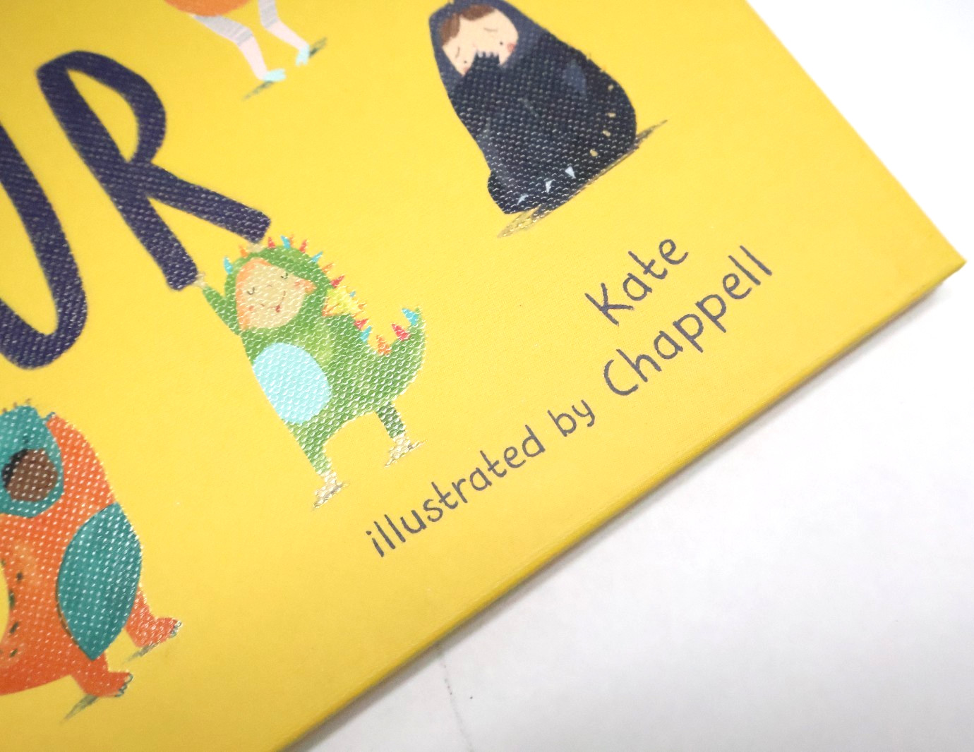 I’m a Feel-O-Saur Children’s Dinosaur Book by Lezlie Evans NEW