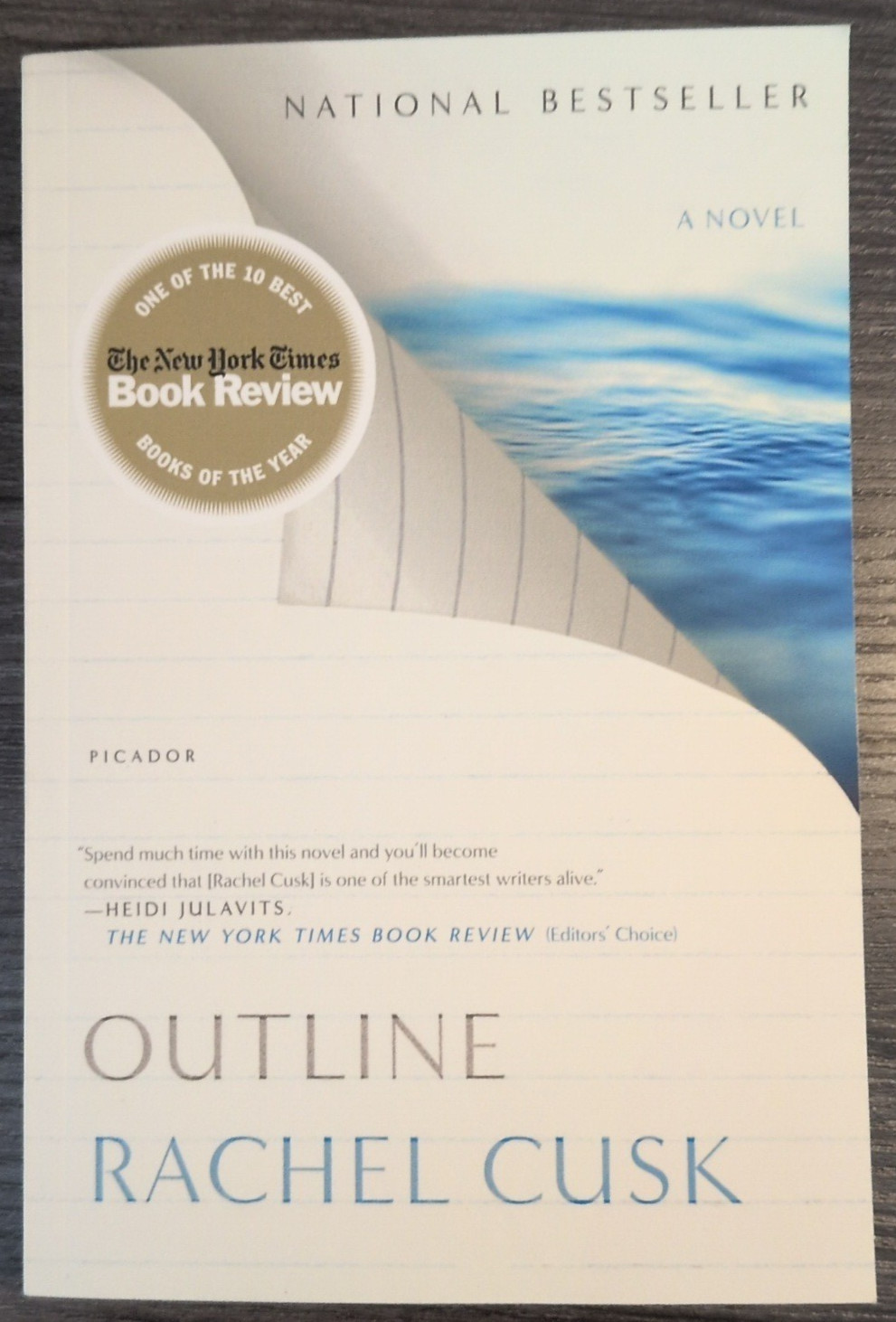 Outline: A Novel by Rachel Cusk – 10 best books of the year award – Trade PB