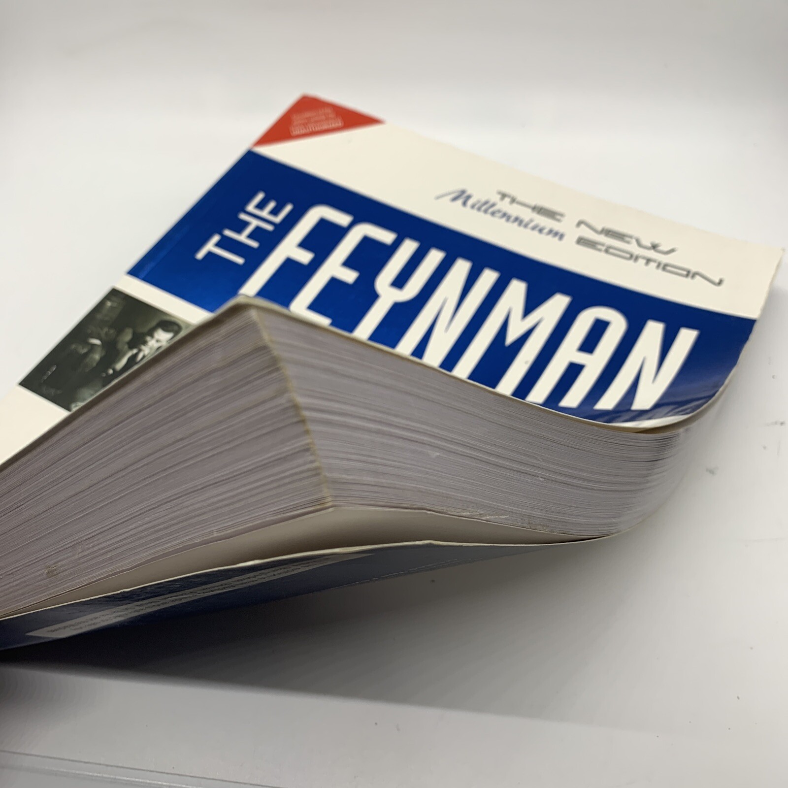 The Feynman Lectures on Physics Vol.III: by Richard P. Feynman 1st INTL ED