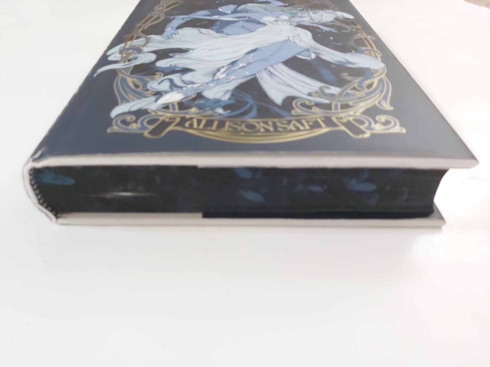A Dark and Drowning Tide – SIGNED – ILLUMICRATE Exclusive Edition Allison Saft