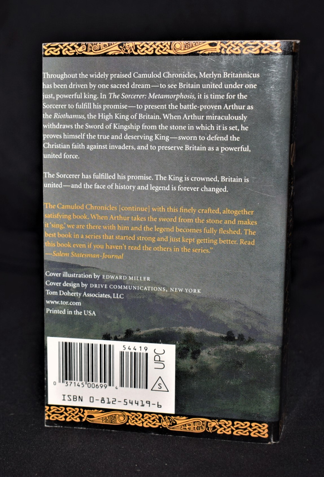 Sorcerer: Metamorphosis by Jack Whyte (c 1999) pages 494 [Camulos Chronicles]~PB