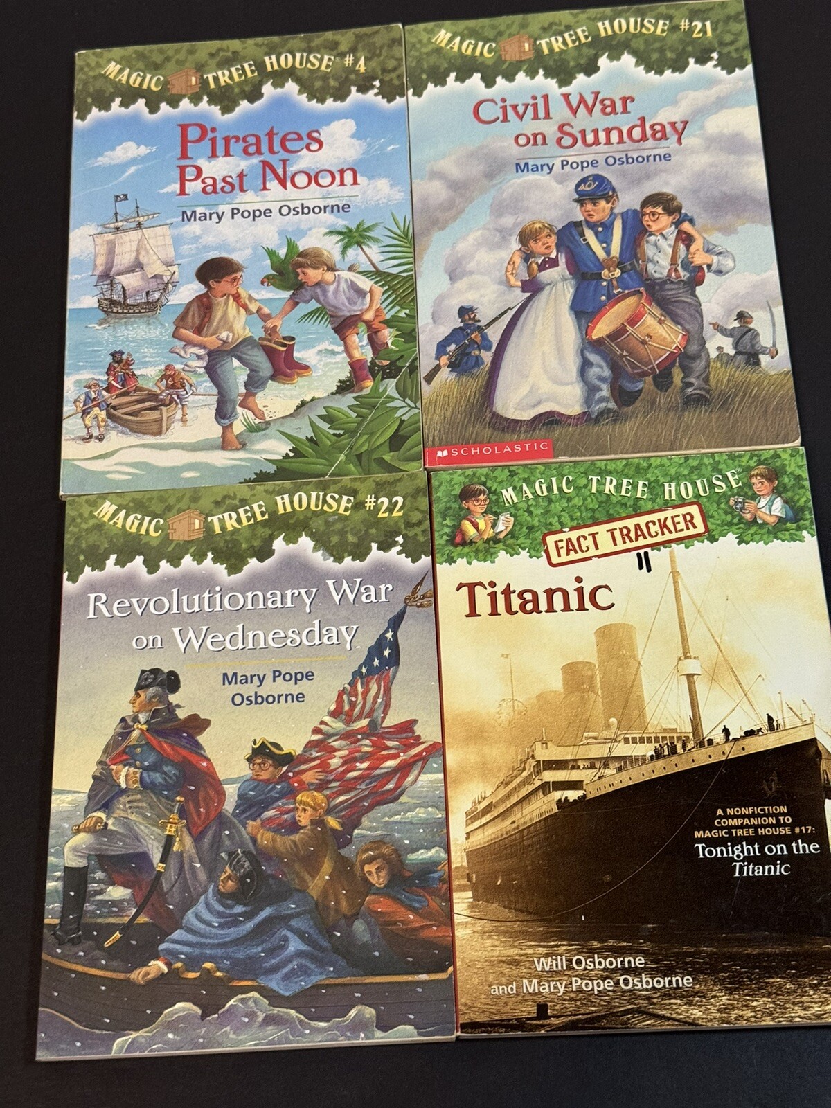 Magic Tree House 4 Book Lot by Mary Pope Osborne