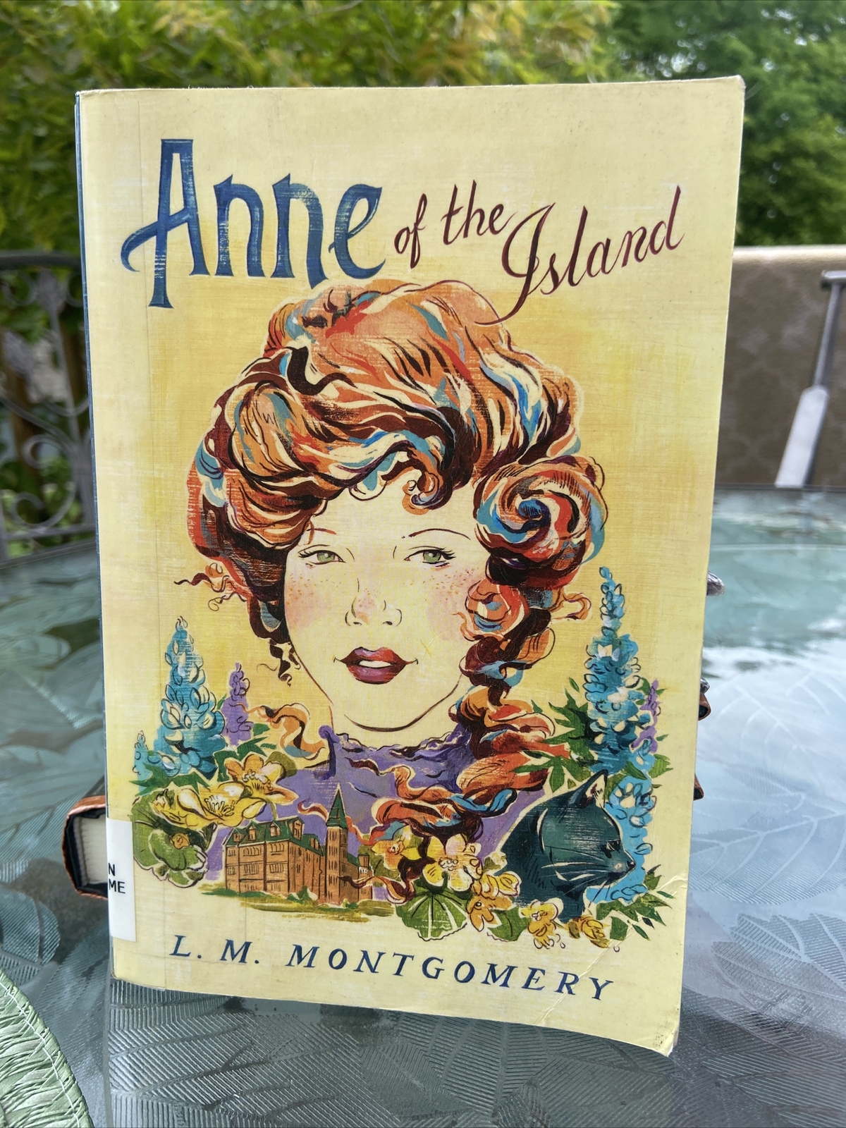 Official Anne of Green Gables Ser.: Anne of the Island by L. M. Montgomery…