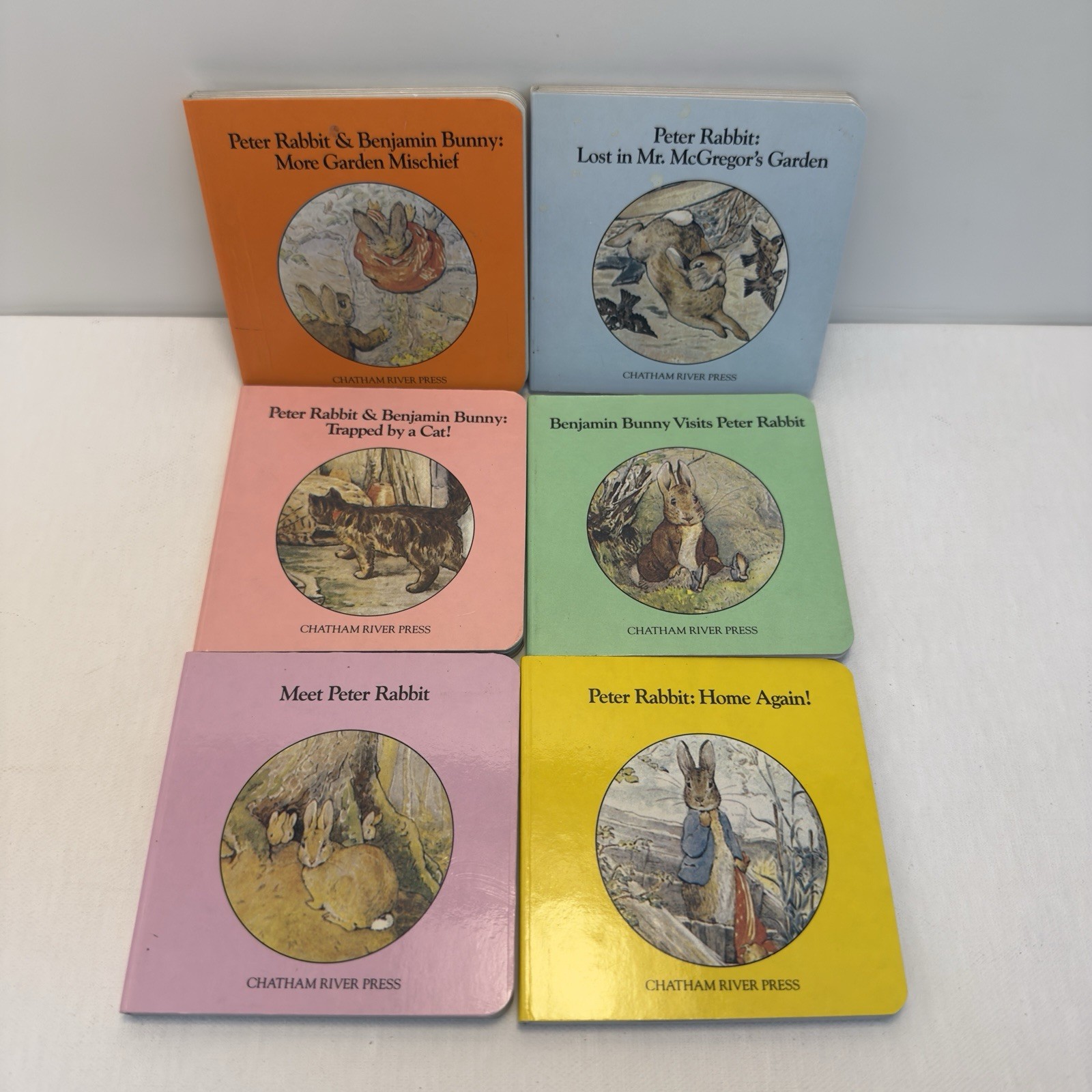 18 Miniature Books PETER RABBIT, BEATRIX POTTER, DISNEY, FAIRY TALES – Vintage