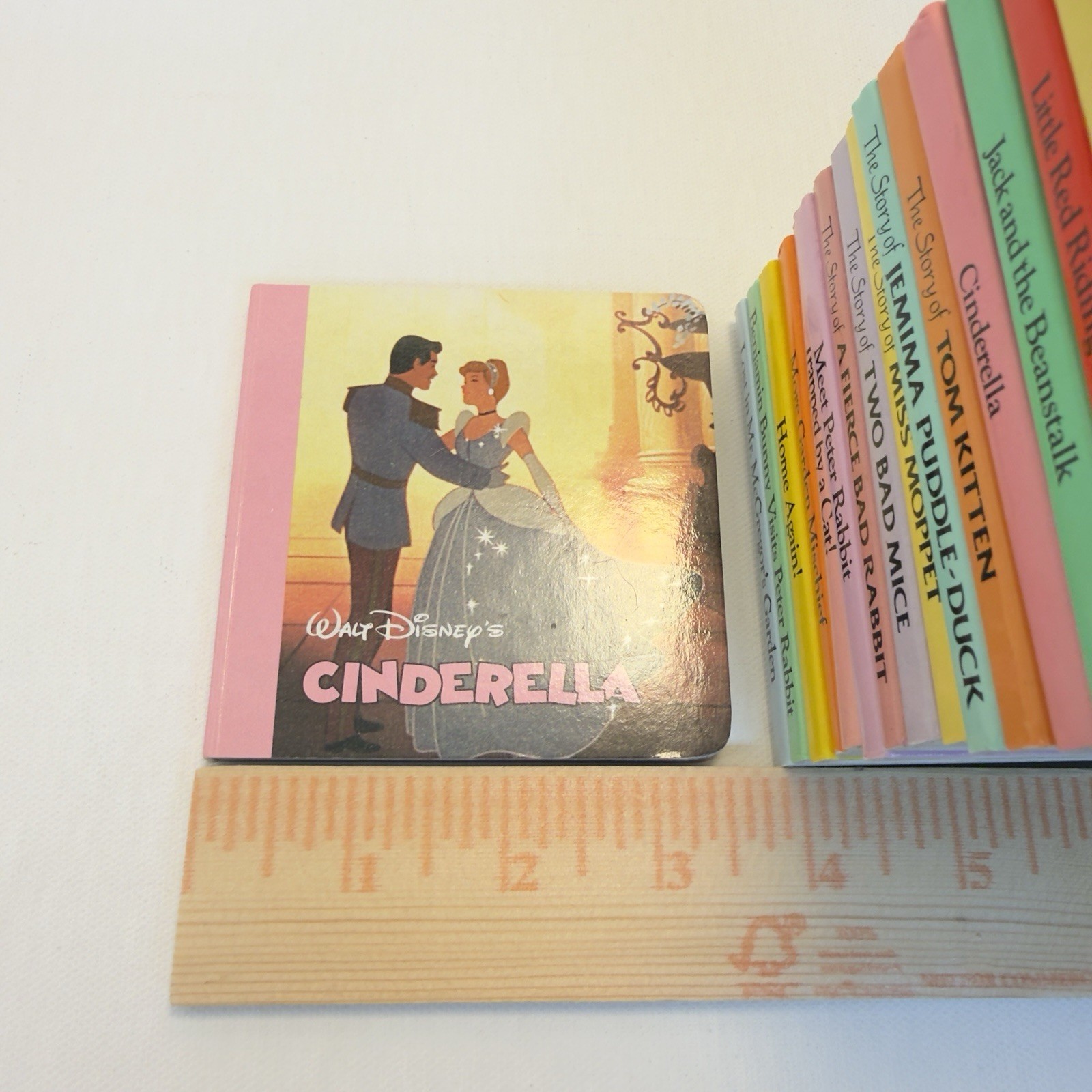 18 Miniature Books PETER RABBIT, BEATRIX POTTER, DISNEY, FAIRY TALES – Vintage