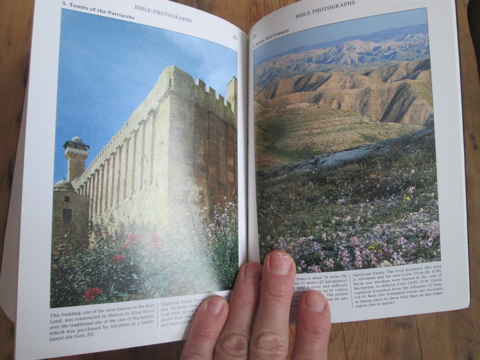 Holy Bible KJV LDS Latter-Day Saints 2013 Softcover Black Study Key Map Mormon