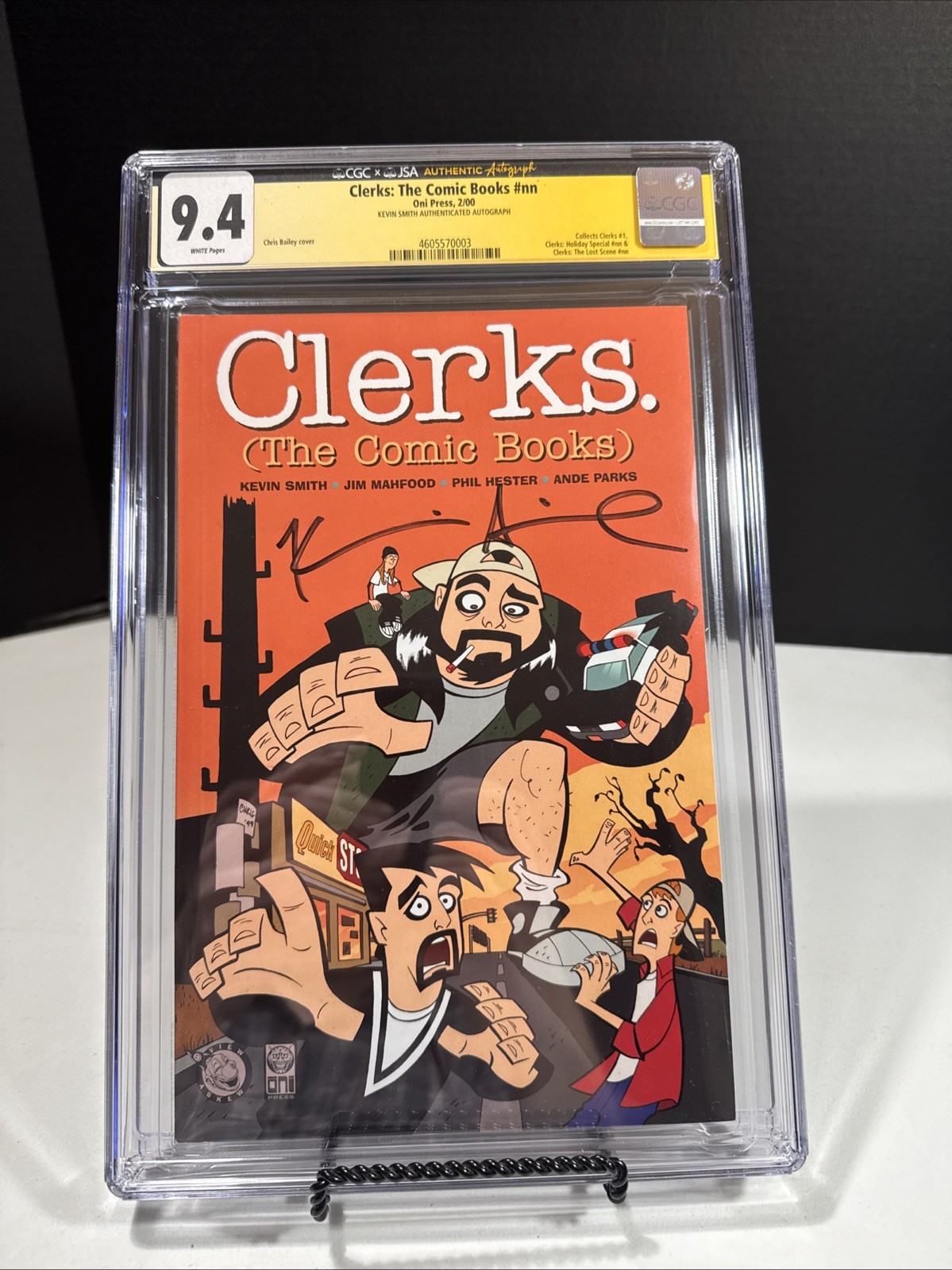 Clerks – The Comic Books Signed By Kevin Smith TPB CGC Graded 9.4