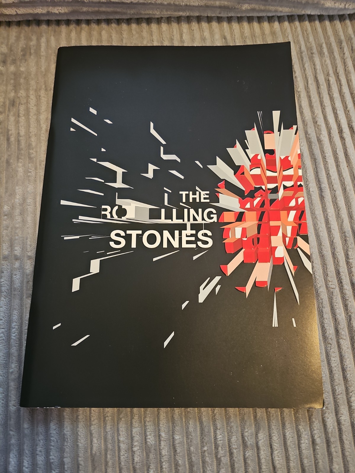 Rolling Stones ‘A Bigger Bang’ Tour Program + Centerfold Poster & Bonus Catalog