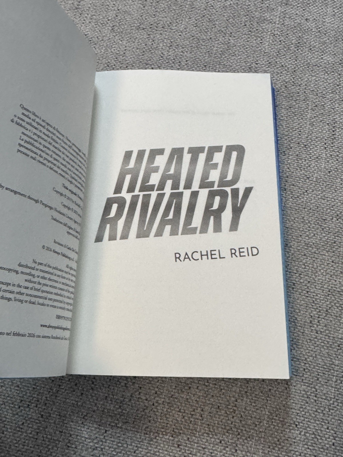 Heated Rivalry By Rachel Reid Game Changers Series Italian Edition Printed Edge