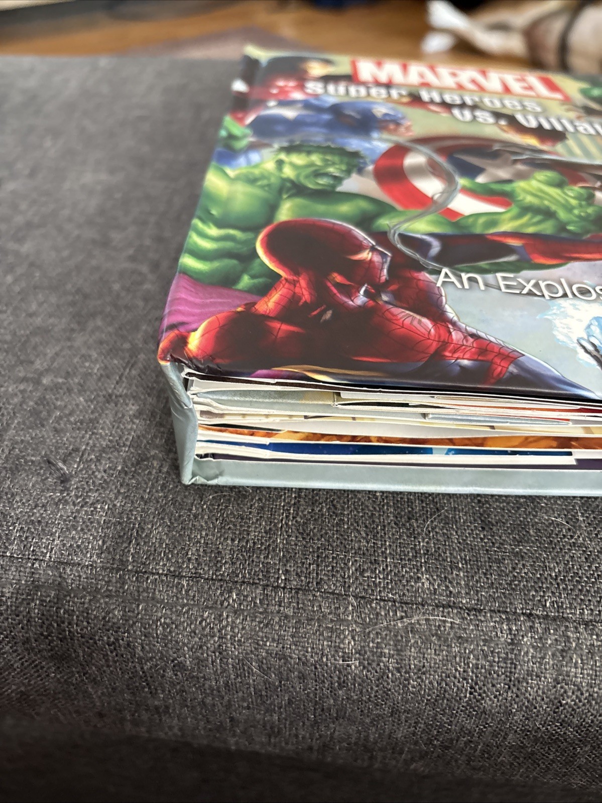 Marvel Super Heroes vs. Villains: An Explosive Pop-up of Rivalries