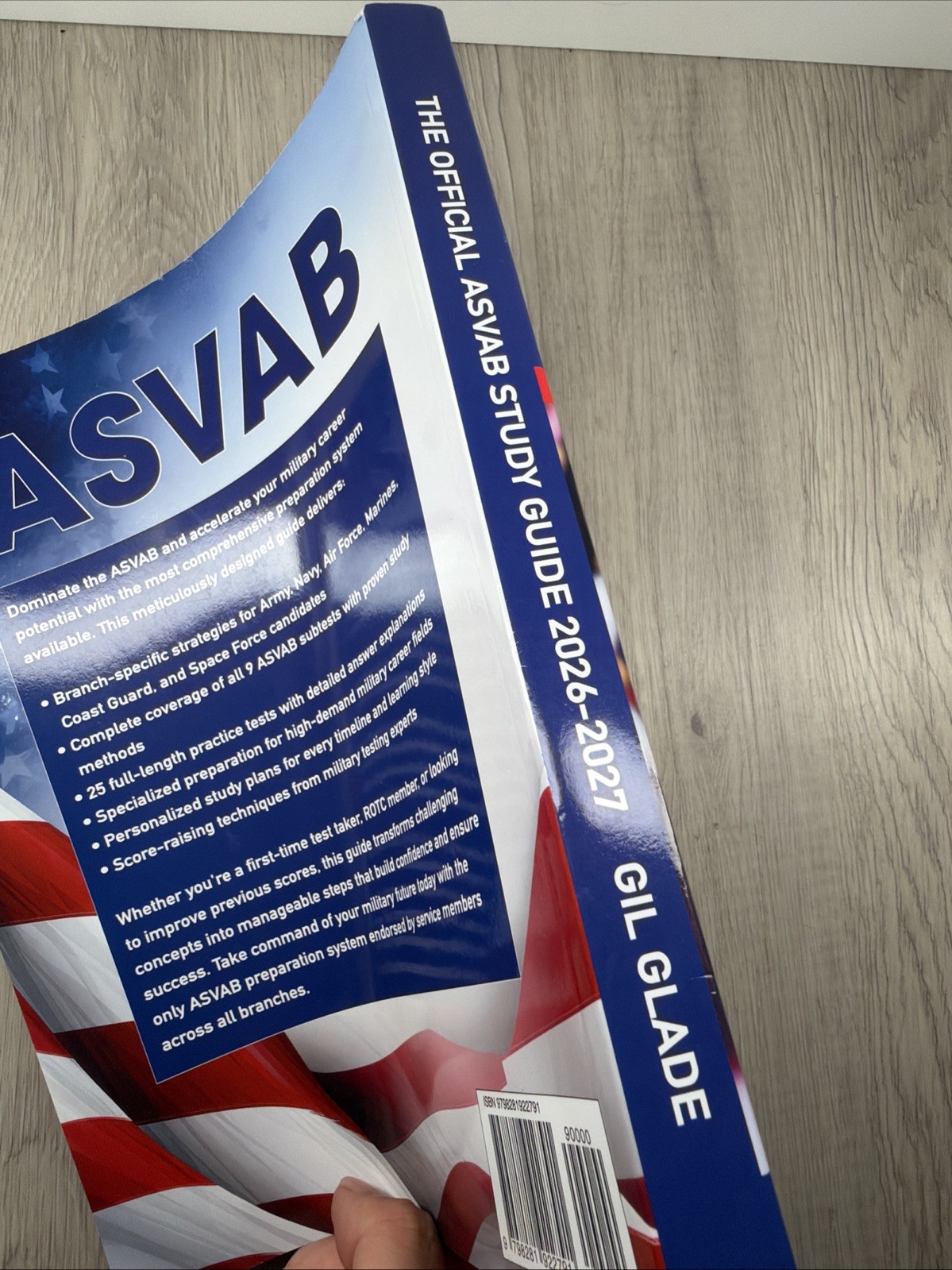 ASVAB STUDY GUIDE: 25 Complete Practice Tests 2026-27 Gil Glade new with dent