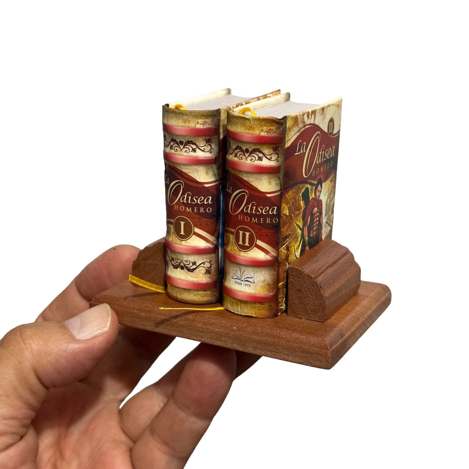 La Odisea de Homero set of 2 mini books with stand Spanish 430 pages each books