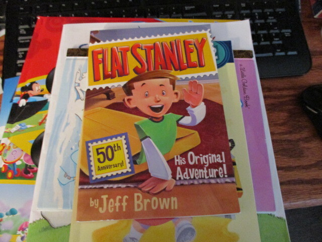 Flat Stanley Ser.: Flat Stanley: His Original Adventure! by Jeff Brown (2013, Tr