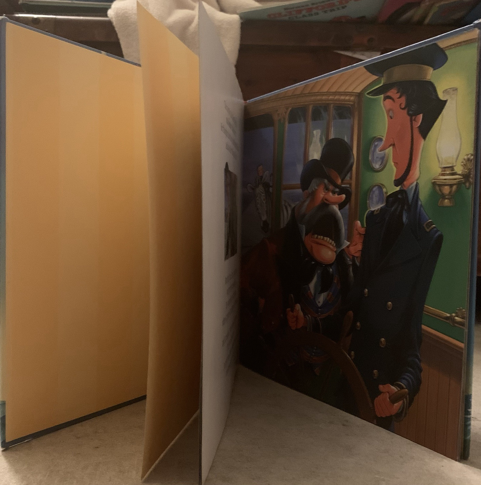 The Circus Ship By Chris Van Dusen 2015 Hardback Book Children’s ACCEPTABLE 1st!