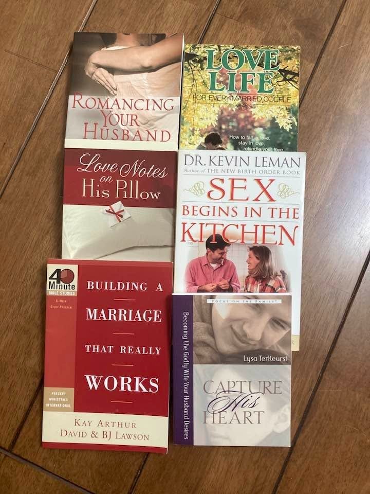 BOOKS ON MARRIAGE LOT CHRISTIAN PASTOR LIBRARY KEVIN LEMAN LYSA TerKeurst