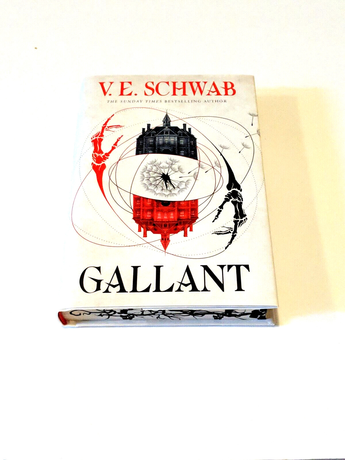 LIMITED EDITION Gallant by VE Schwab Stenciled Edges Illumicrate Hardback Book
