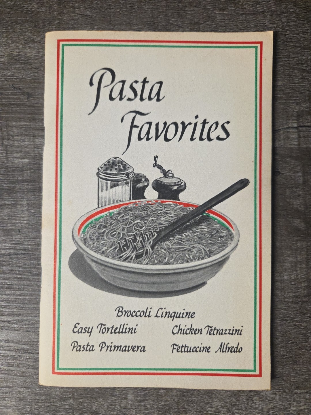 Italian Recipes Pasta Favorites Cookbook By Nancy Berzinec 38 Pages vintage 1987