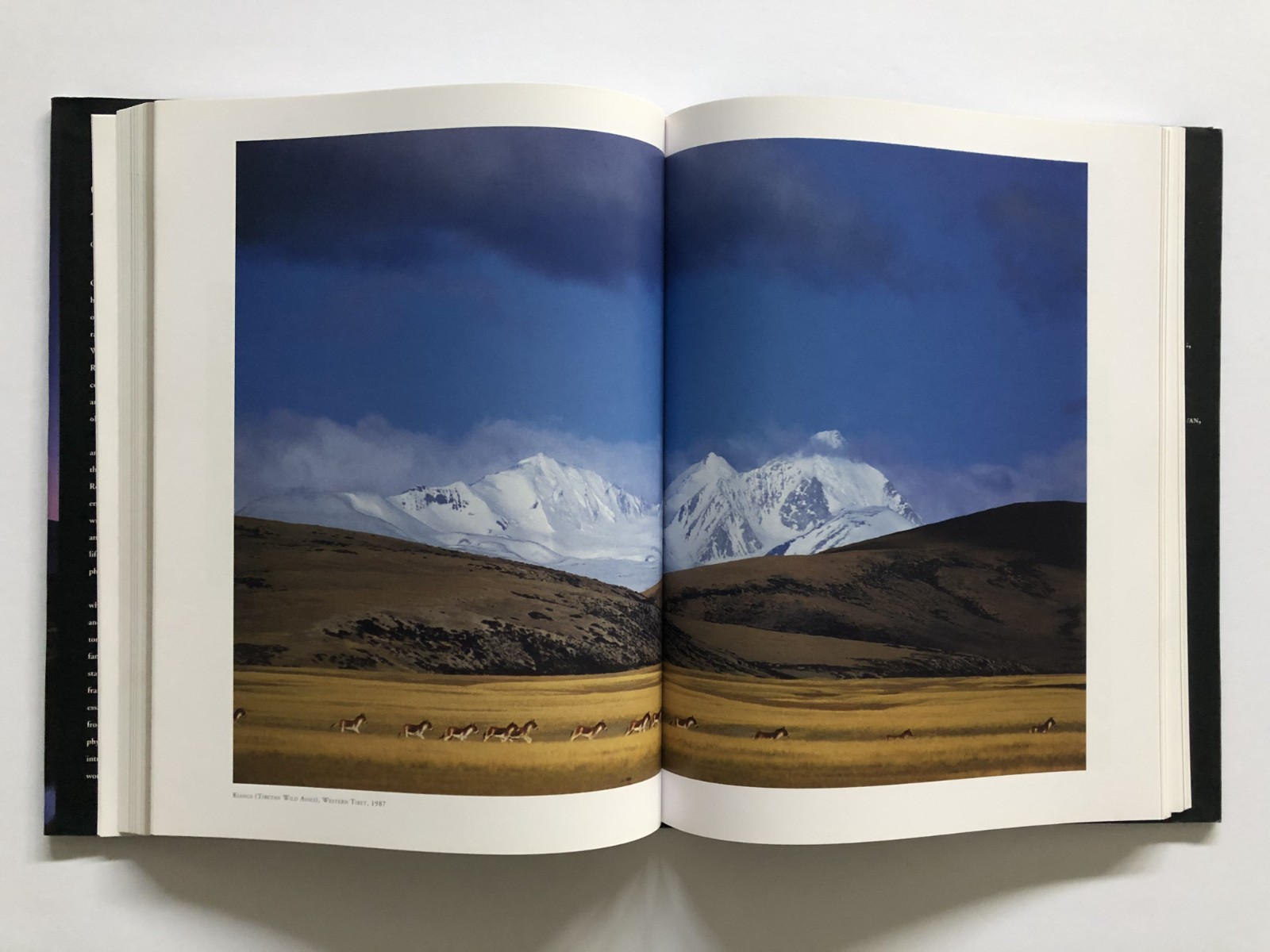 Galen Rowell – ‘A Retrospective’ (2006) First Edition 13″h X 10.5″w 288 Pages