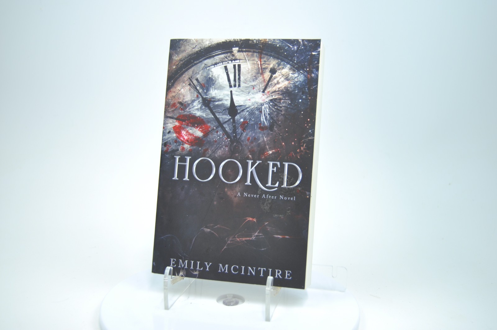 Hooked, A Never After Novel by Emily McIntire Very Good Trade Paperback