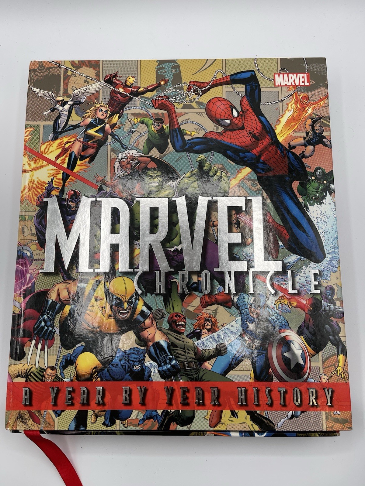 Marvel Chronicle A Year By Year History Super Hero Collector Edition- Hardcover