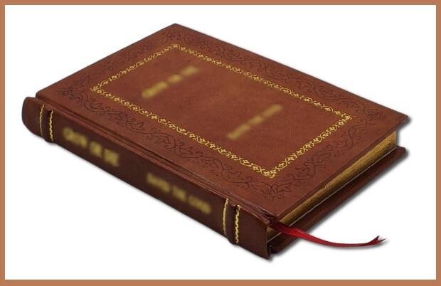 33 Days To Morning Glory: A Do-It- Yourself Retreat In P [Premium Leather Bound]