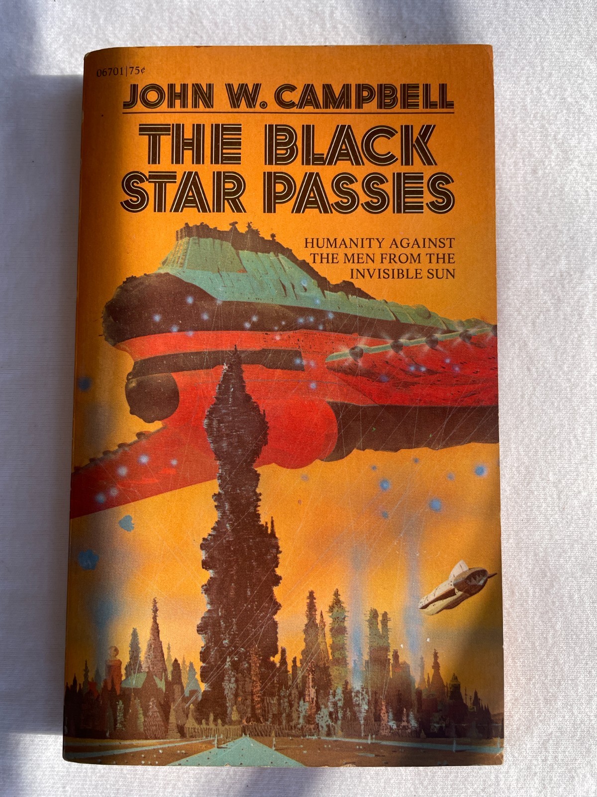 The Black Star Passes – John W. Campbell : Science Fiction Paperback Ace 1972