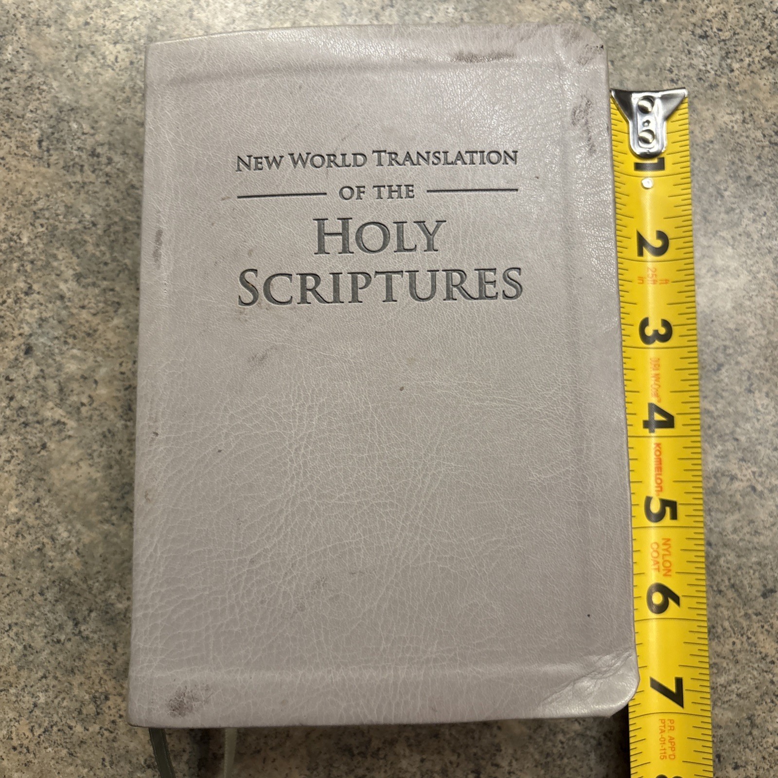 New World Translation Of The Holy Scriptures 6.5 Inch Fair Condition