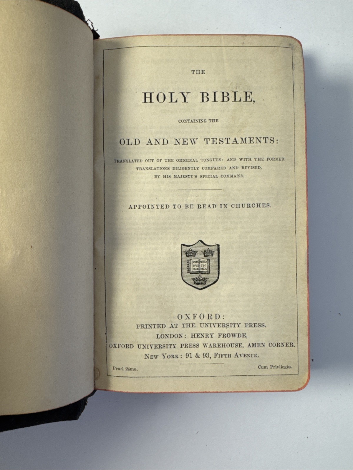 Vintage Oxford University Press Leather KJV Bible – Pocket Sized