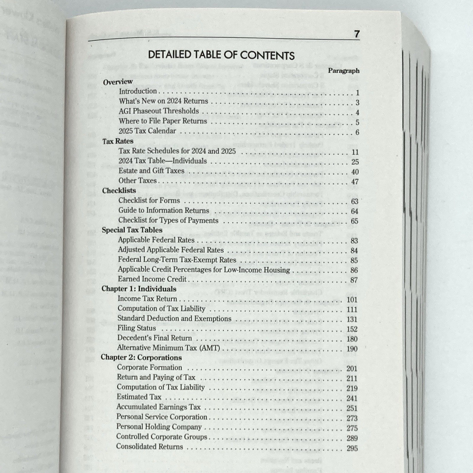 2025 U.S. Master Tax Guide (108th edition) Wolters Kluwer paperback
