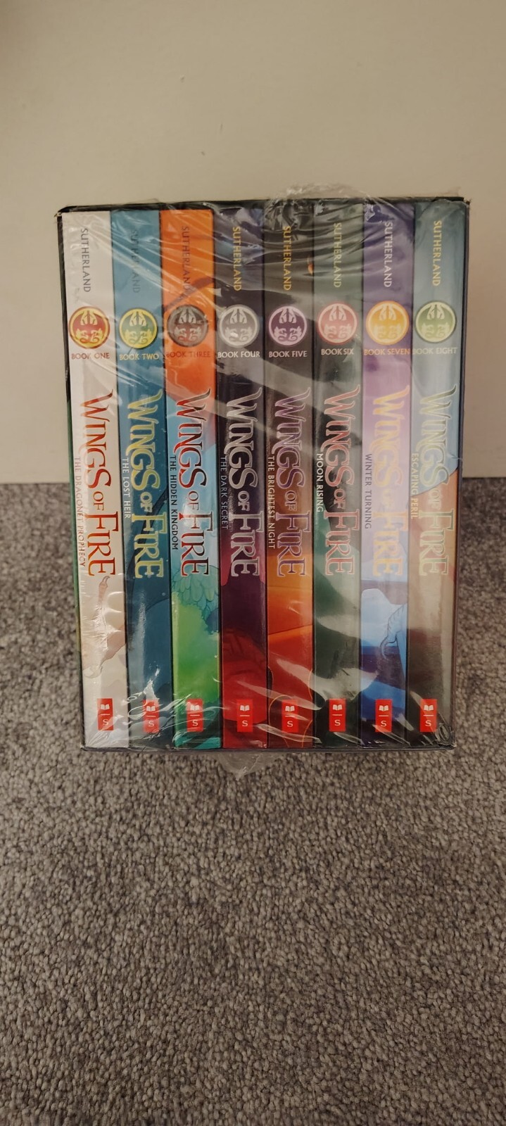Brand new Wings of Fire Box Set (Books 1-8) by Set Tui T