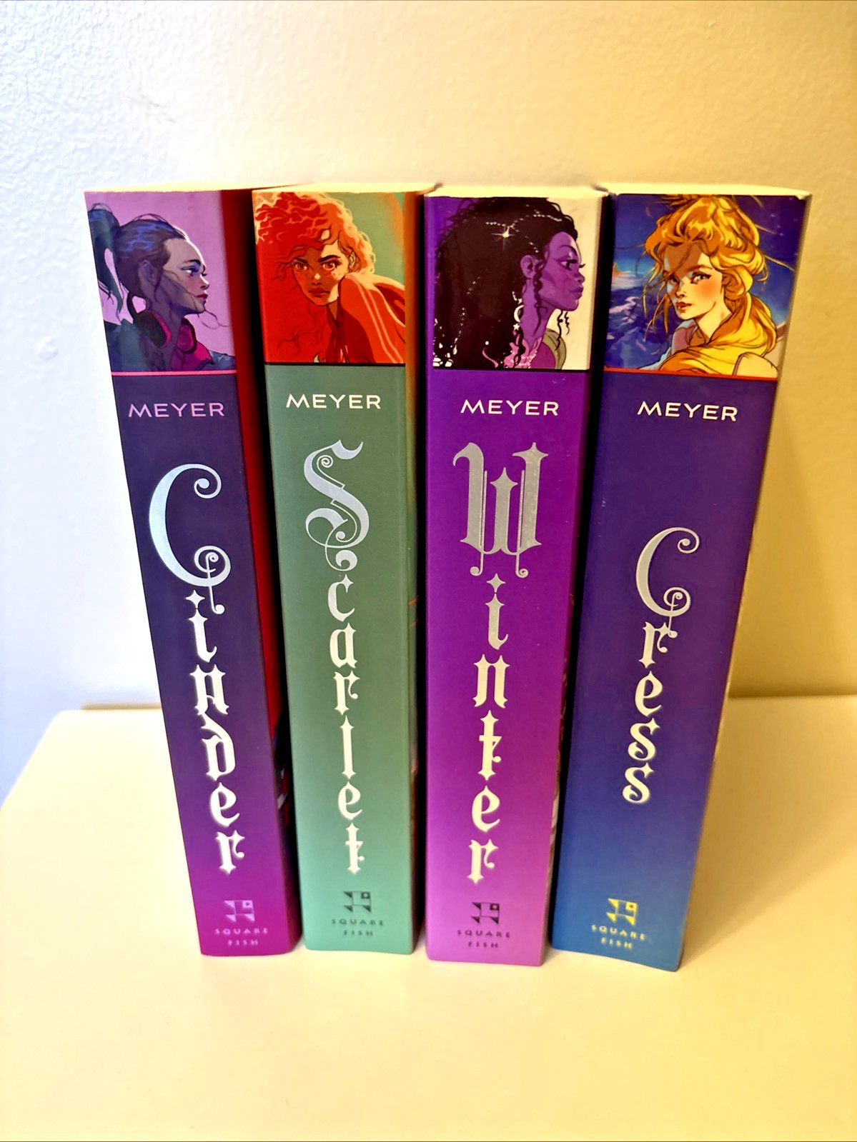The Lunar Chronicles 4-Book Set Cinder Scarlet Cress Winter YA Fantasy PB