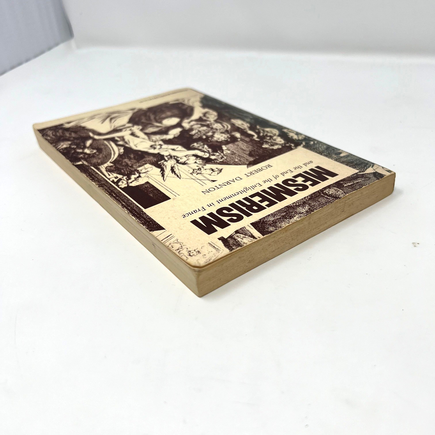 Mesmerism and the End of the Enlightenment in France 1968 Robert Darnton