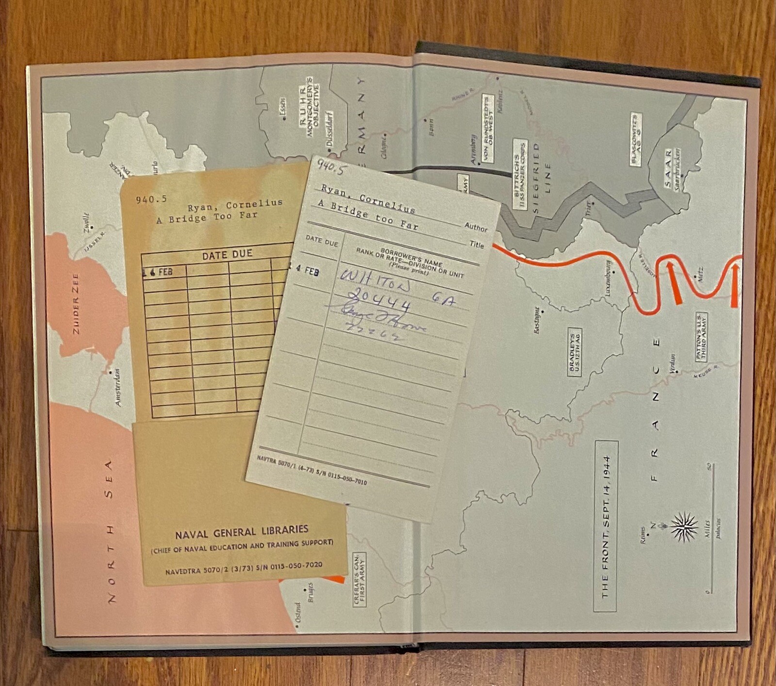 Marked as: “PROPERTY OF US NAVY” – A Bridge Too Far – Cornelius Ryan HC DJ FE J3