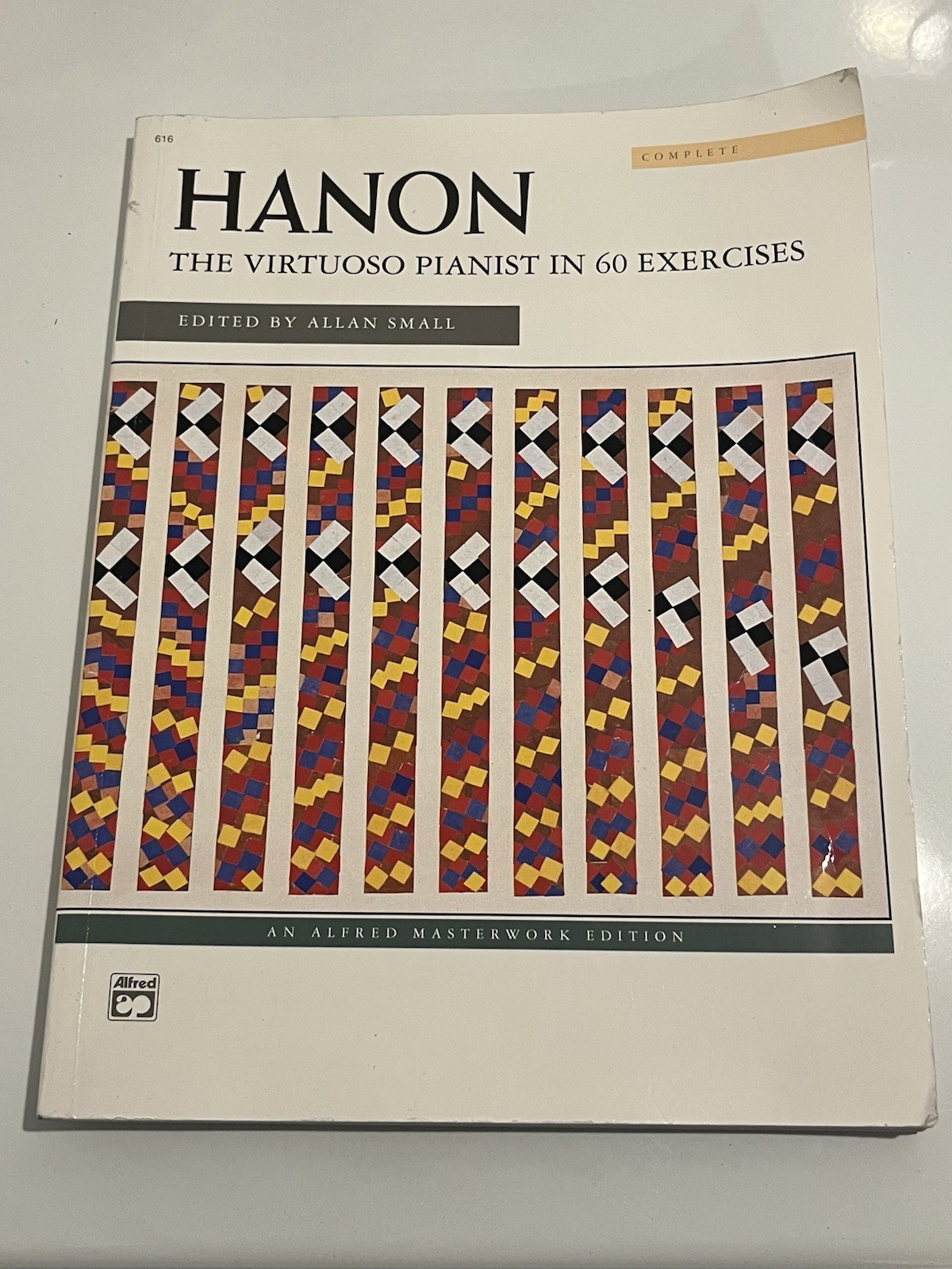 Hanon — The Virtuoso Pianist in 60 Exercises: Complete, Comb-Bound Book…