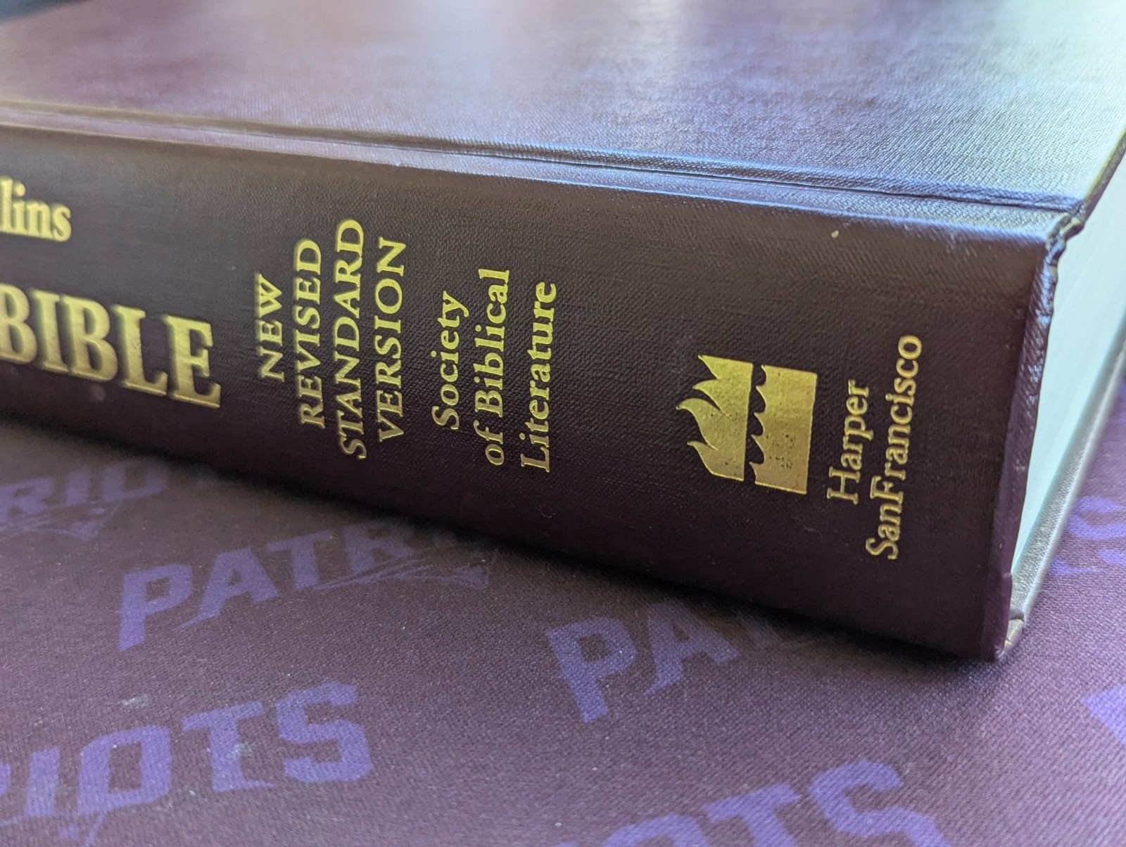 HarperCollins Study Bible New Revised Standard Version 1989 No Dust Jacket
