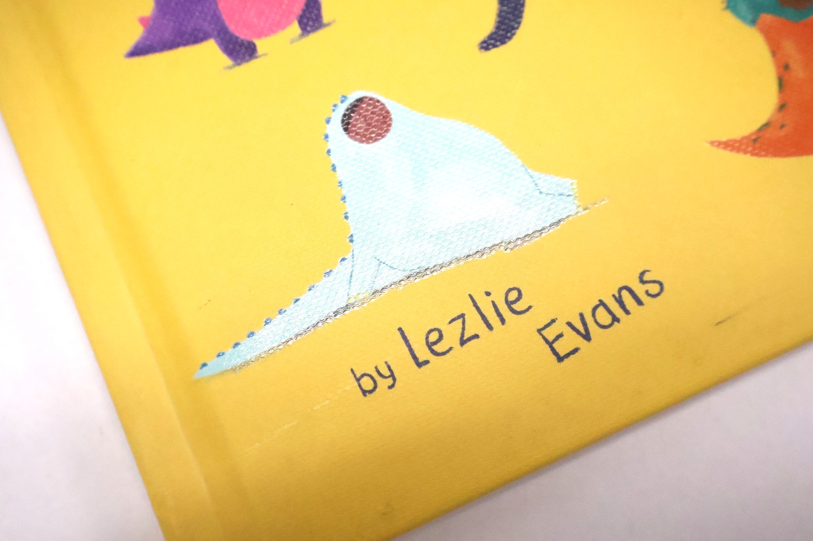 I’m a Feel-O-Saur Children’s Dinosaur Book by Lezlie Evans NEW