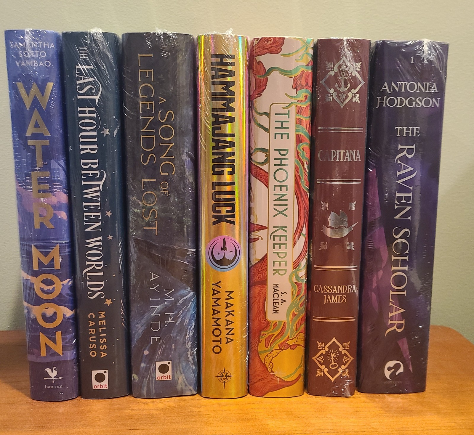 Lot of 7 Illumicrate Books (all but one in original seal)