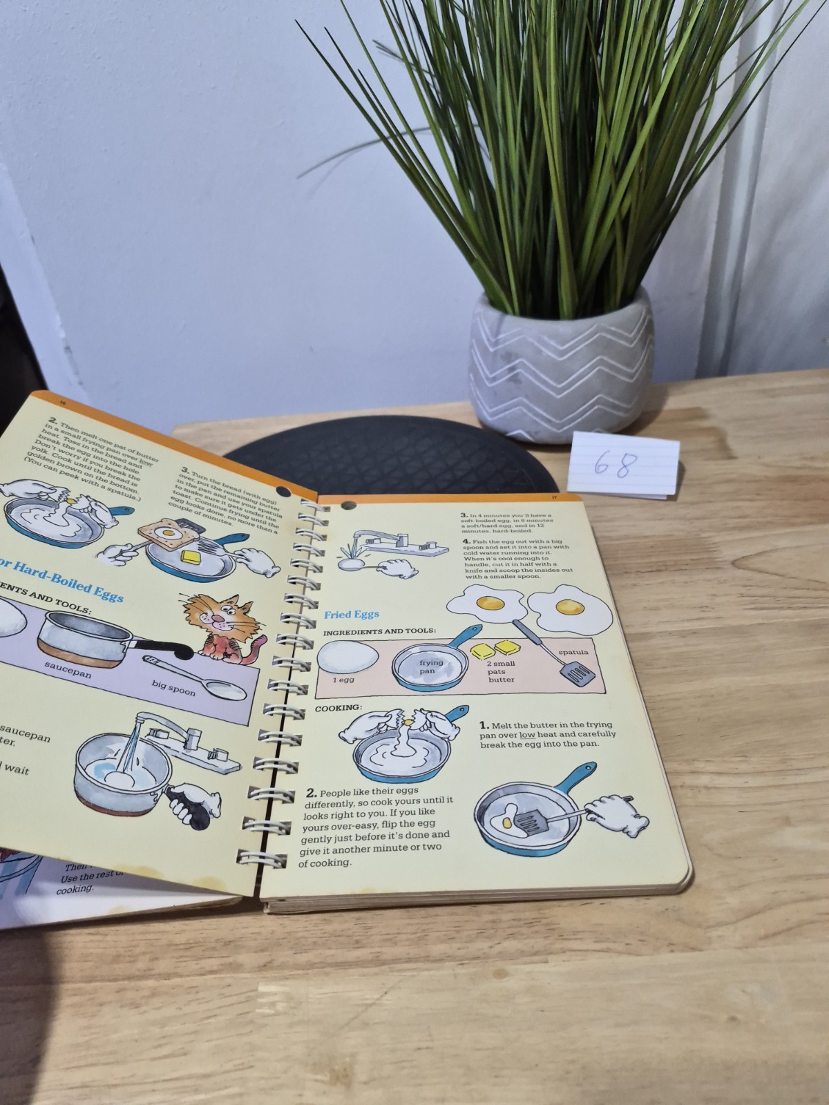 Kids Cooking : A Very Slightly Messy Manual by Klutz Editors (1987) Ringbound