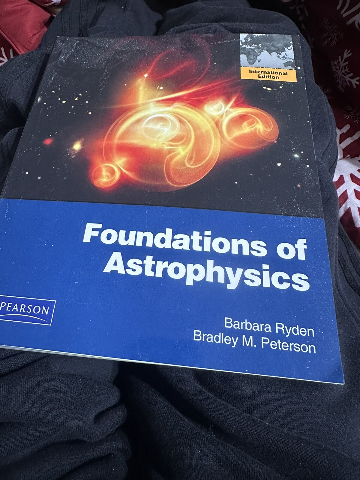 Foundations of Astrophysics: Intern…, Peterson, Bradl