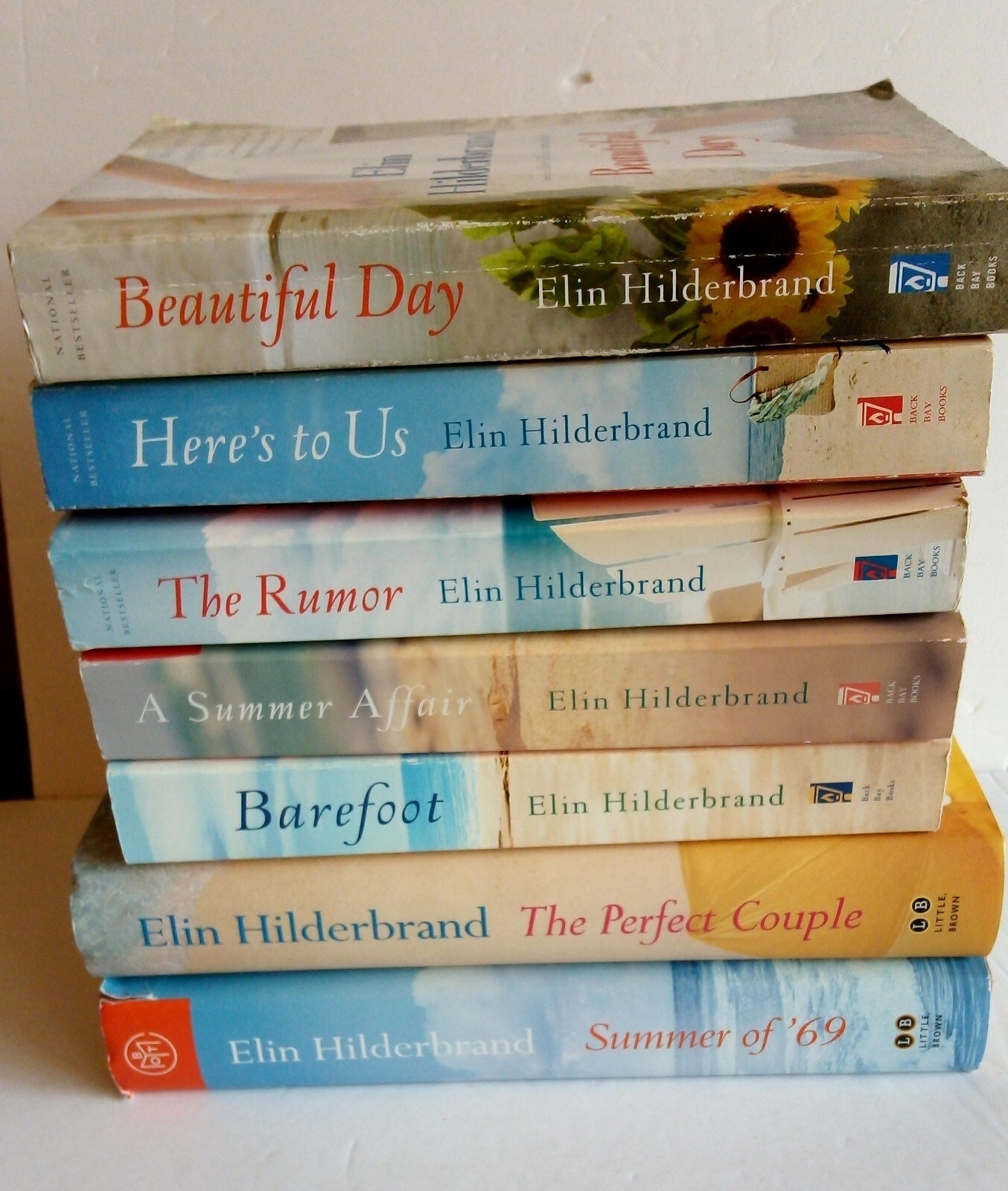 7 Elin Hilderbrand books lot~Beautiful Day,Summer of ’69… summer beach reads