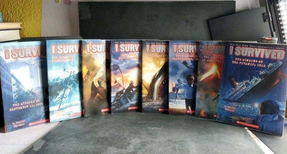 I Survived Box Set 8 Books Lauren Tarshis Scholastic Historical Series w/ Slipca