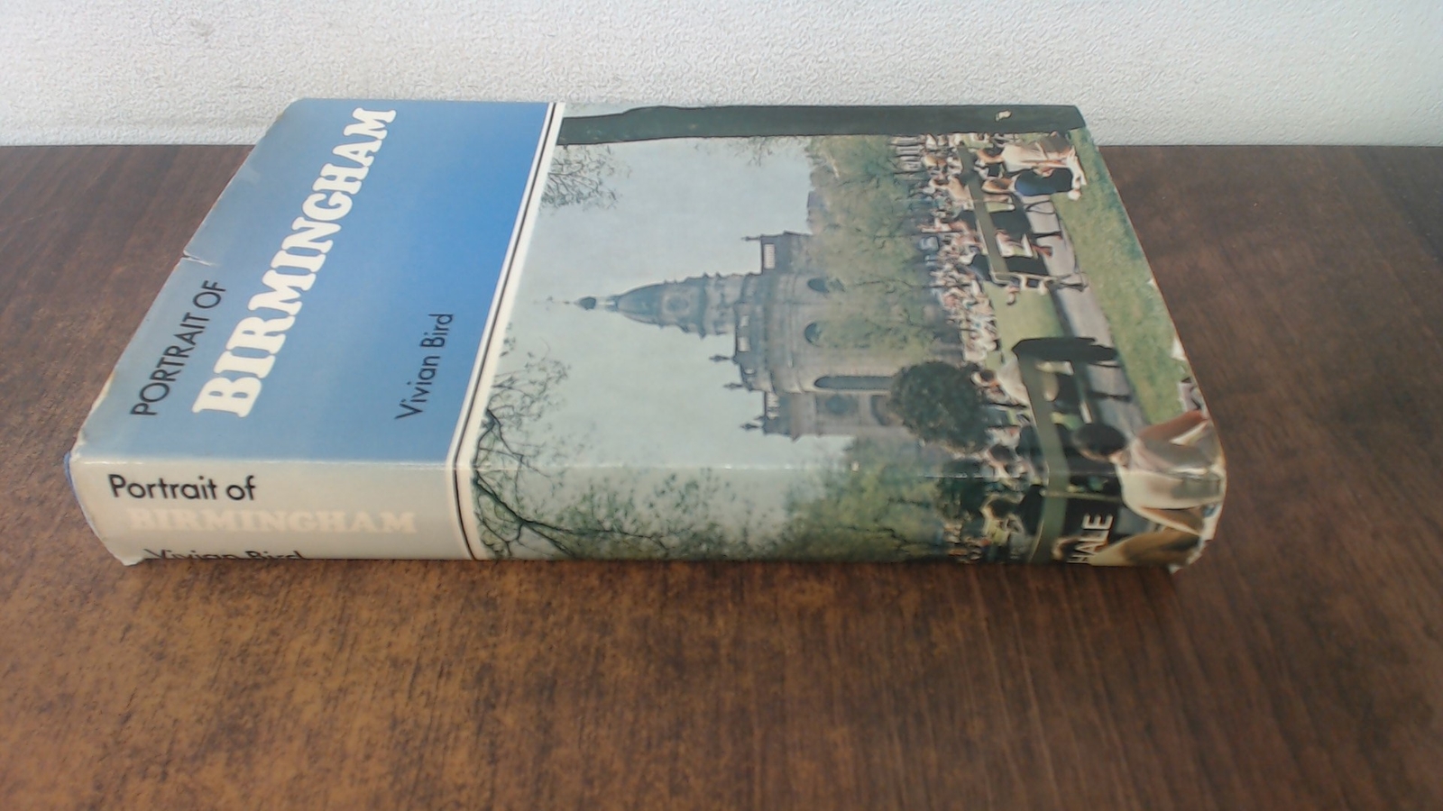 Portrait of Birmingham, Bird, Vivian, Robert Hale Ltd, 1974, Hard
