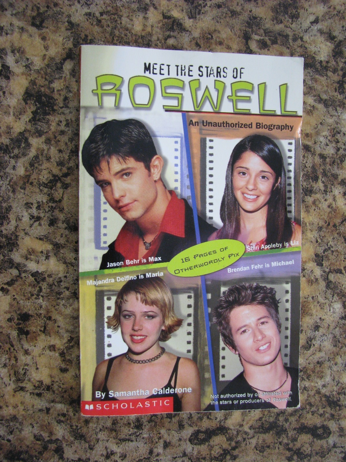 Meet the Stars of Roswell by Monica Rizzo 2000 BRAND NEW RARE