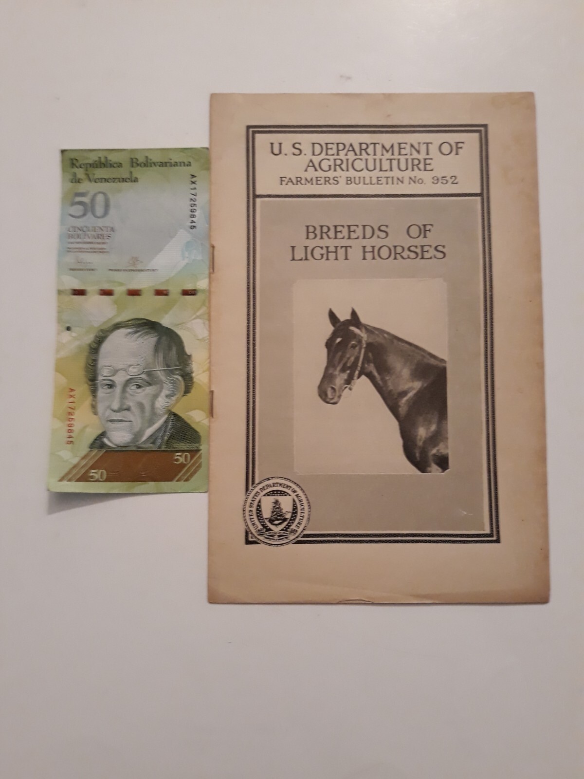 Breeds of Light Horses VTG Farmers Bulletin No. 952 50 Venezuela bolivares note