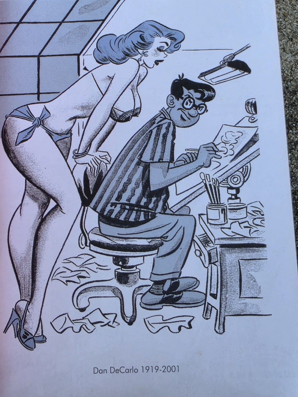 The Pin-Up Art of Dan DeCarlo Alex Chun 2005 Fantagraphics 1st First Edition