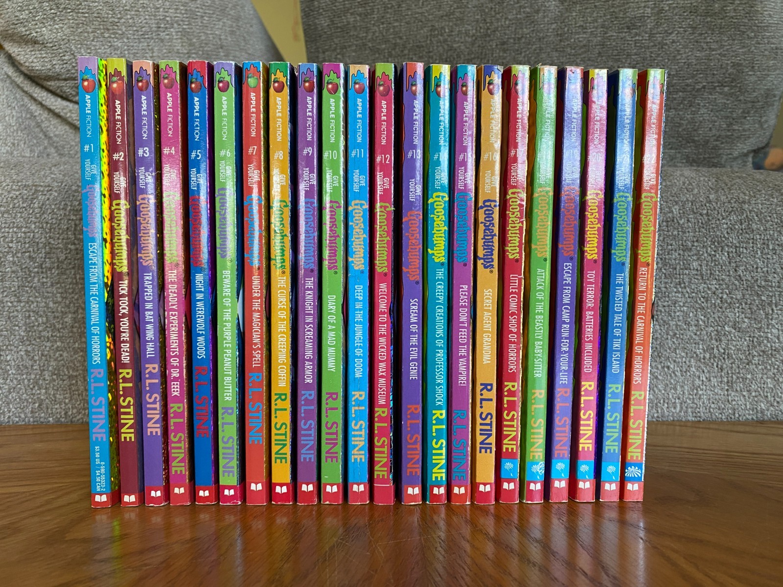 Like New Give Yourself Goosebumps Complete Set 1-22, ALL 1st PRINTS ~ R.L. Stine